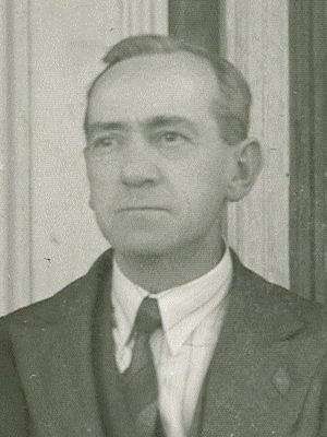 Ted Hall senior