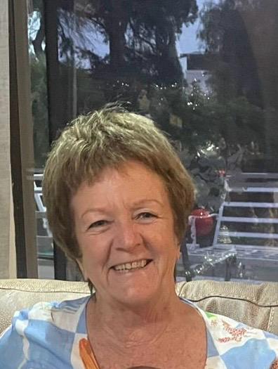 Carol Brown (Leach)