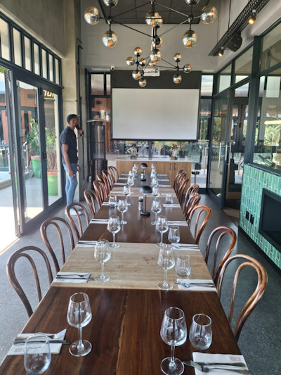 Lupa, Linksfield